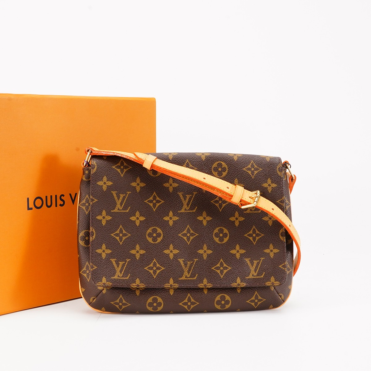 95新  95新LV中古横版王菲老花包