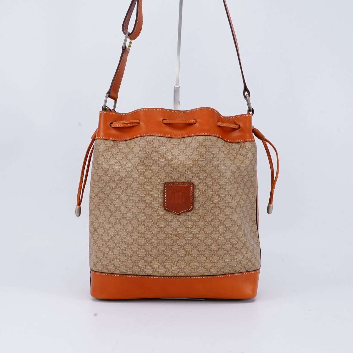 95新  Celine 中古抽绳水桶包徽标款中号/BG22011929