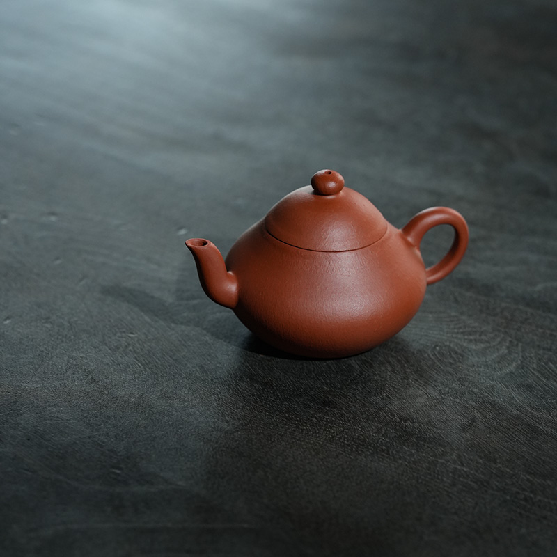 0添加非遗摹古情怀款 实价不完美 铁17%小煤窑朱泥30目梨壶90毫升