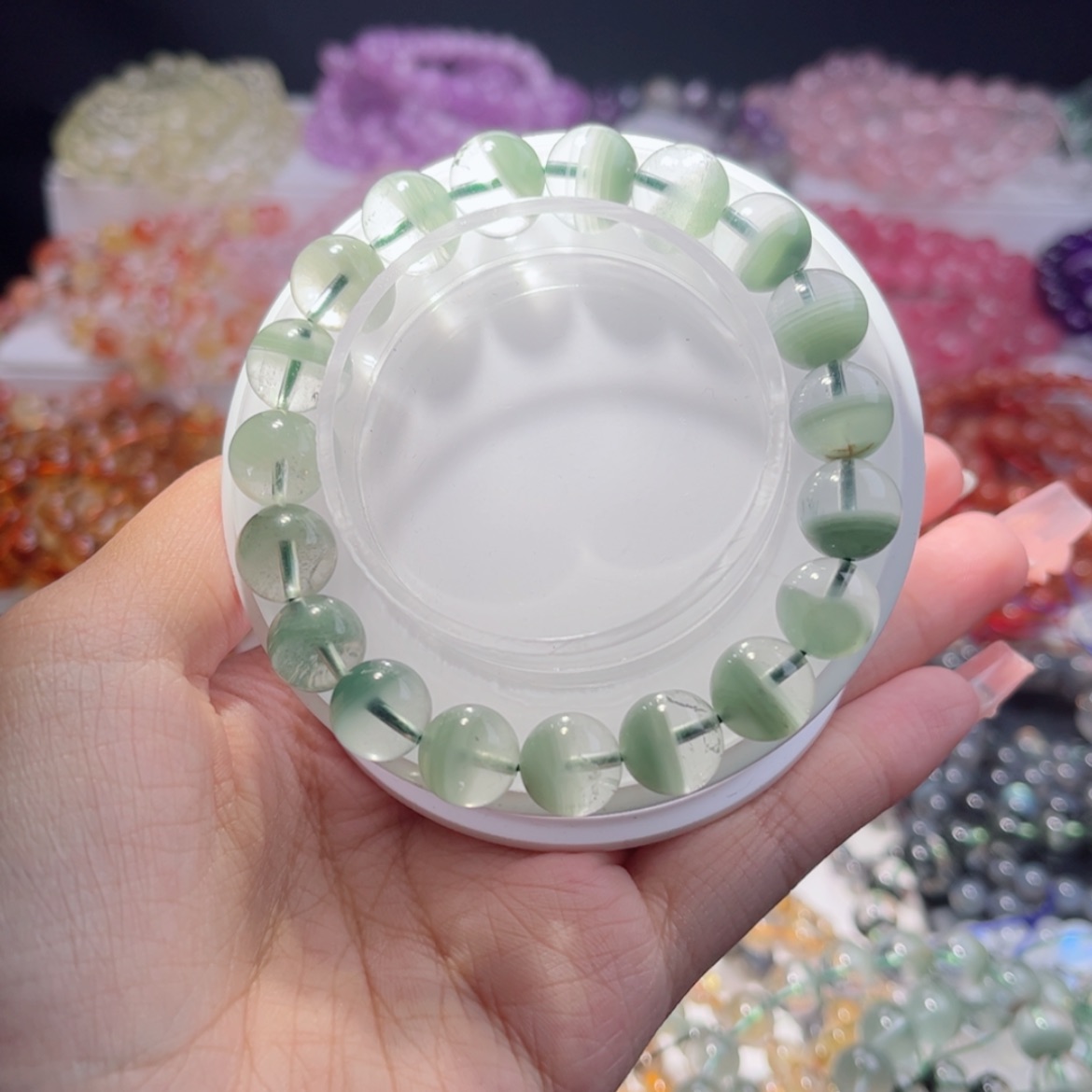【闪购商品】水晶手串未镶嵌浮**影