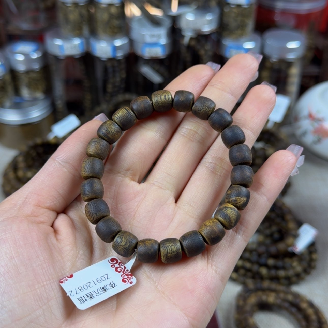 【闪购商品】沉香手串玉****?