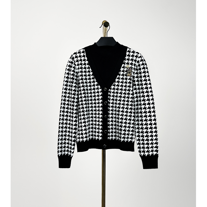  秋冬新款洋气时尚休闲百搭运动上衣 赫8870A