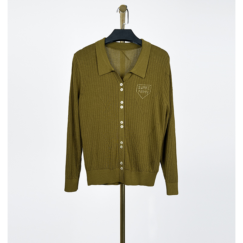  秋冬新款洋气时尚休闲百搭上衣 绮4006C