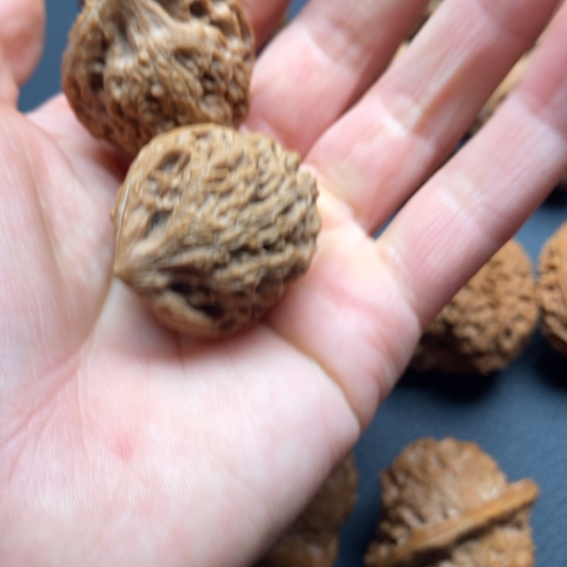 【闪购商品】文玩核桃吊坠?**贵