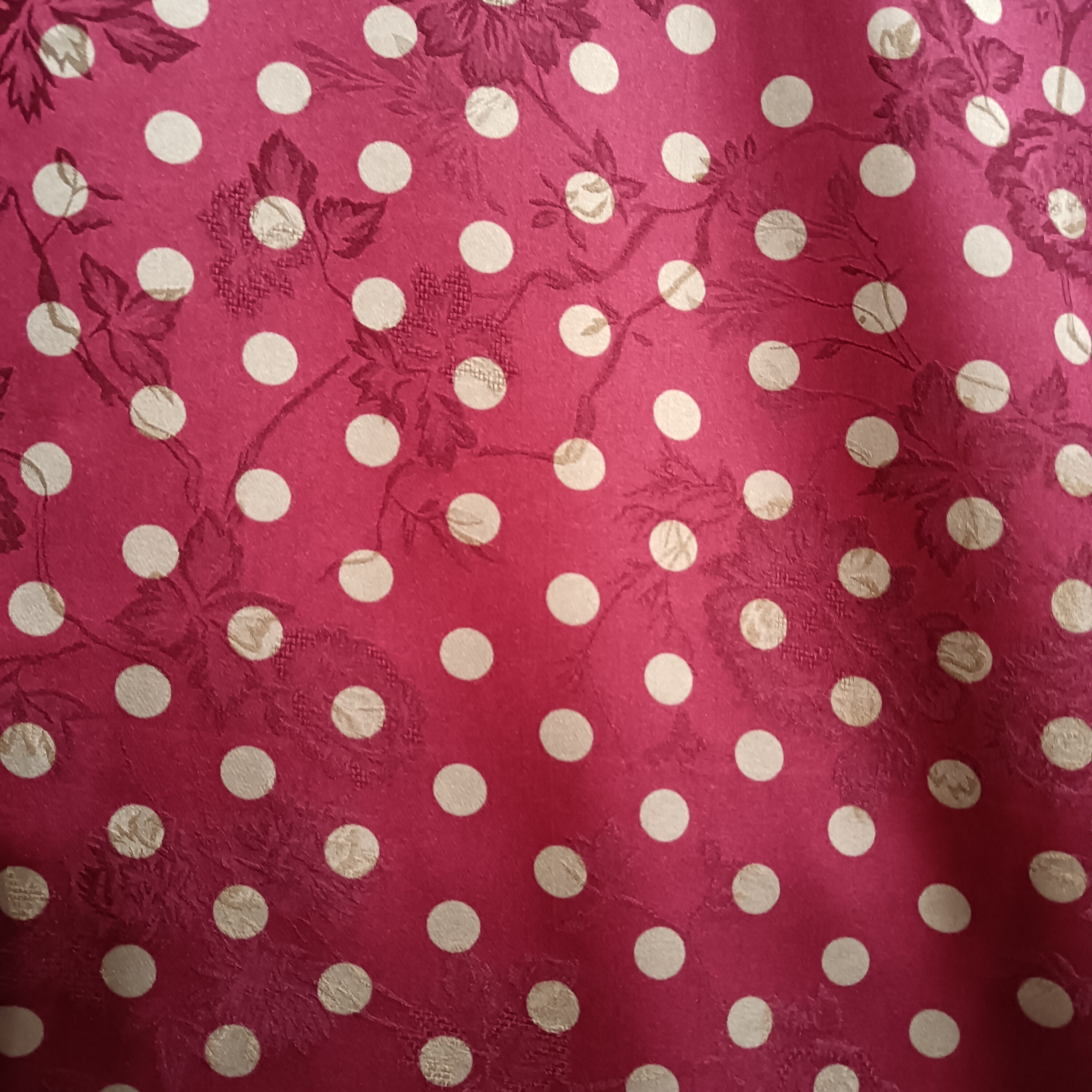 〈2件起购〉正品印花布料香云纱红色园点提花5号宽155厚度150克