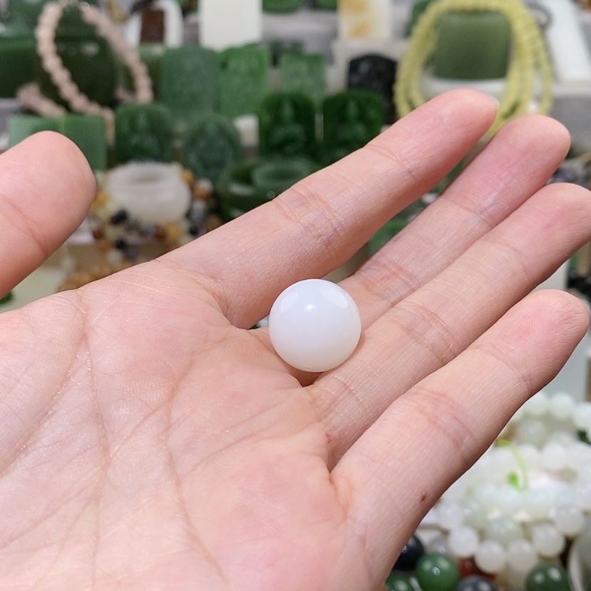 【闪购商品】和田玉单珠未镶嵌薄**4俄白卡16