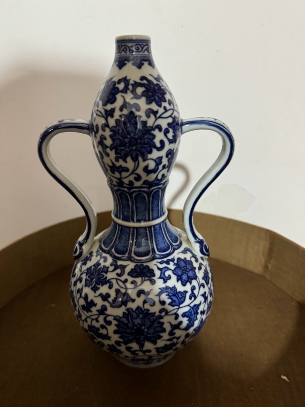 陶瓷手绘葫芦青花花瓶