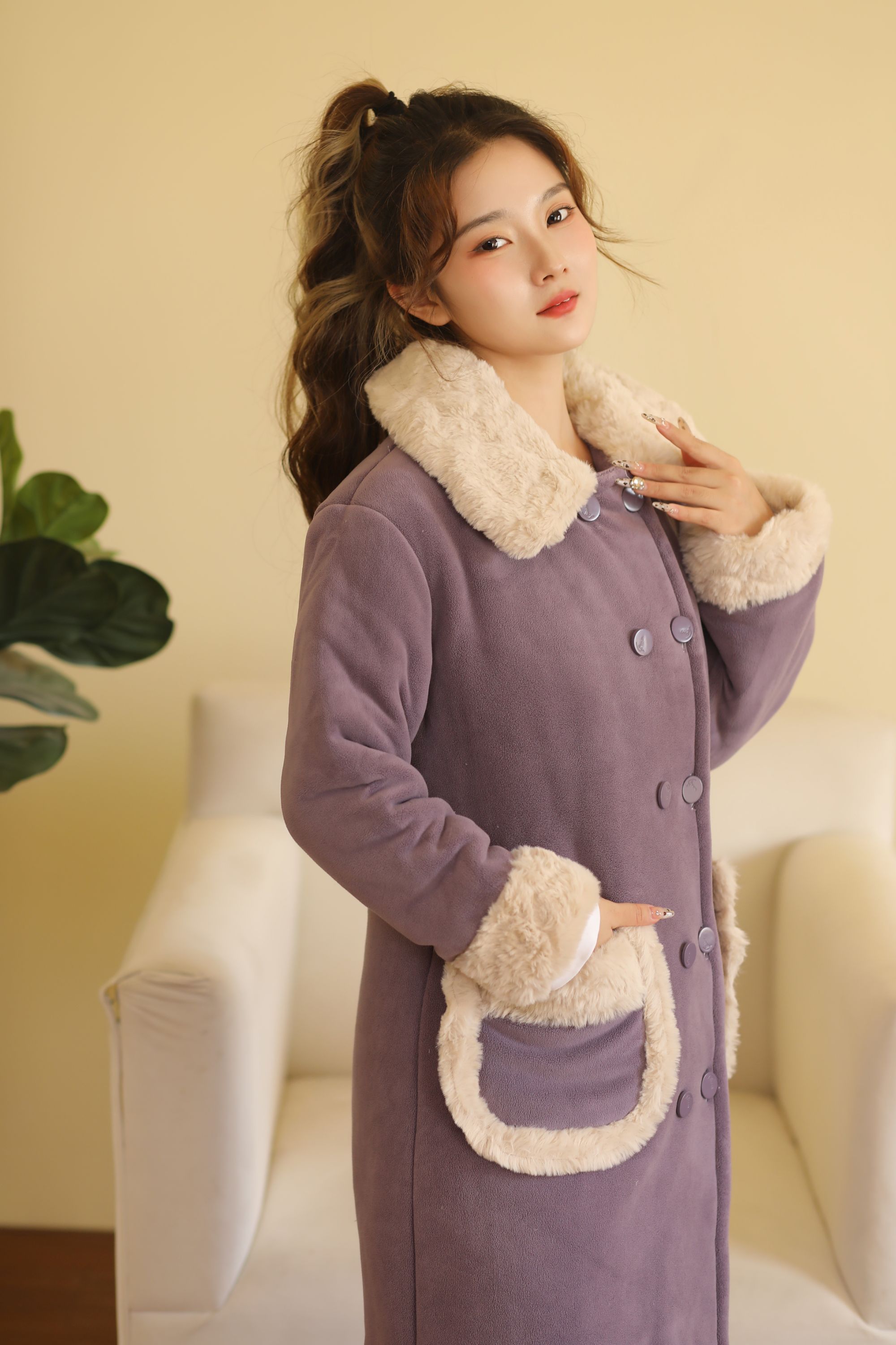 奥利绒大毛领双排扣三层夹棉加厚外穿大衣时尚翻领冬季