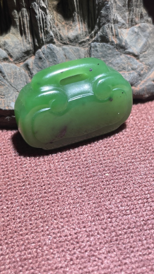 新疆和田玉碧玉平安宝宝锁