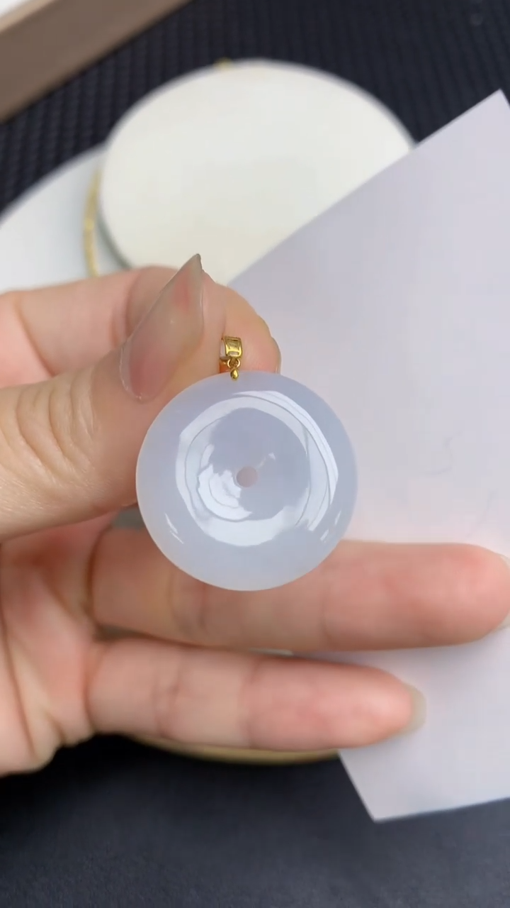 【闪购商品】翡翠颈饰18K金镶嵌139 天然翡翠A货