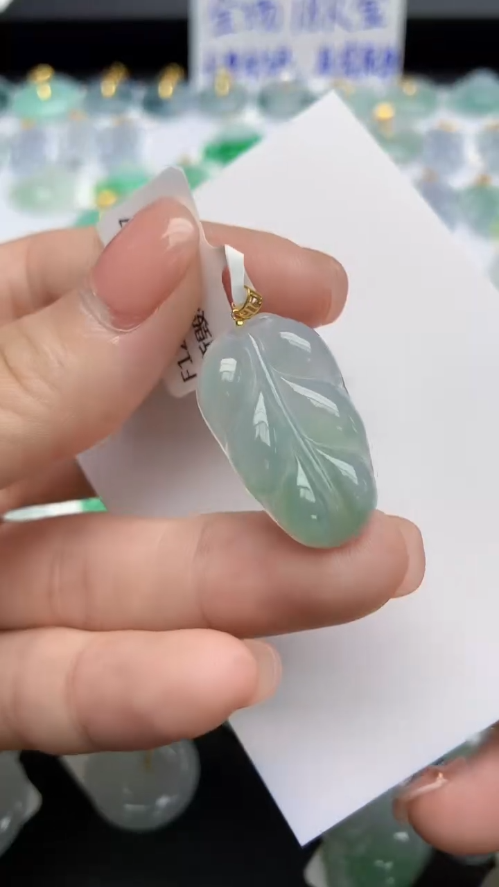 【闪购商品】翡翠颈饰18K金镶嵌615 天然翡翠A货