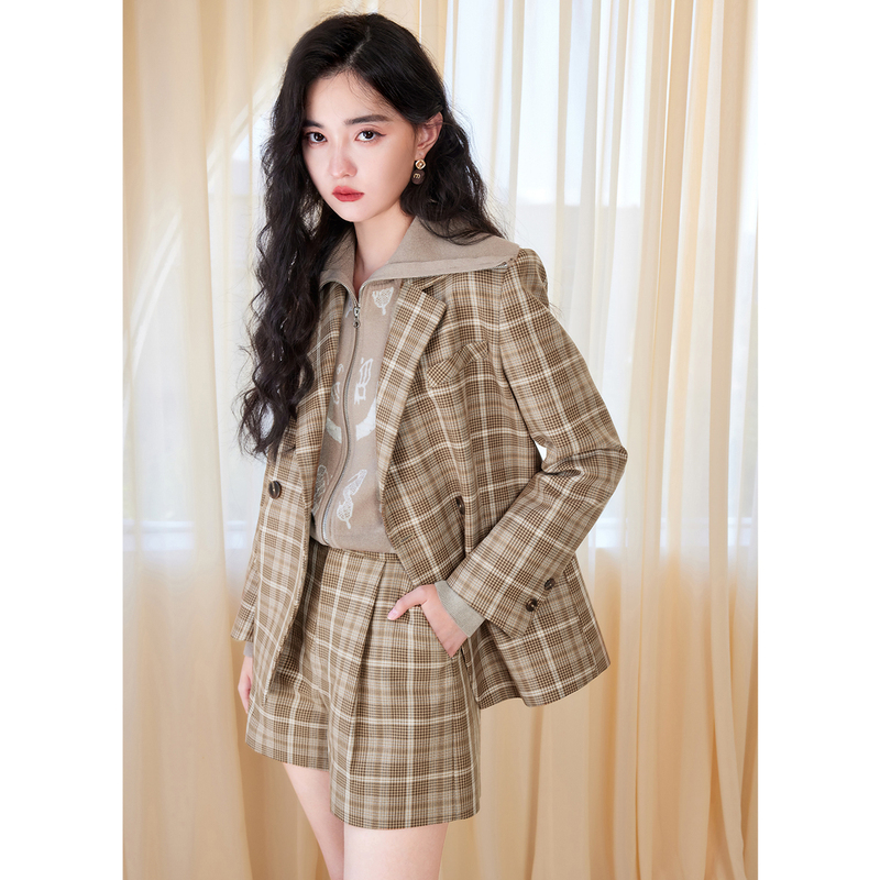 【程钱钱】missCOCOON上衣冬重工设计西外套6977