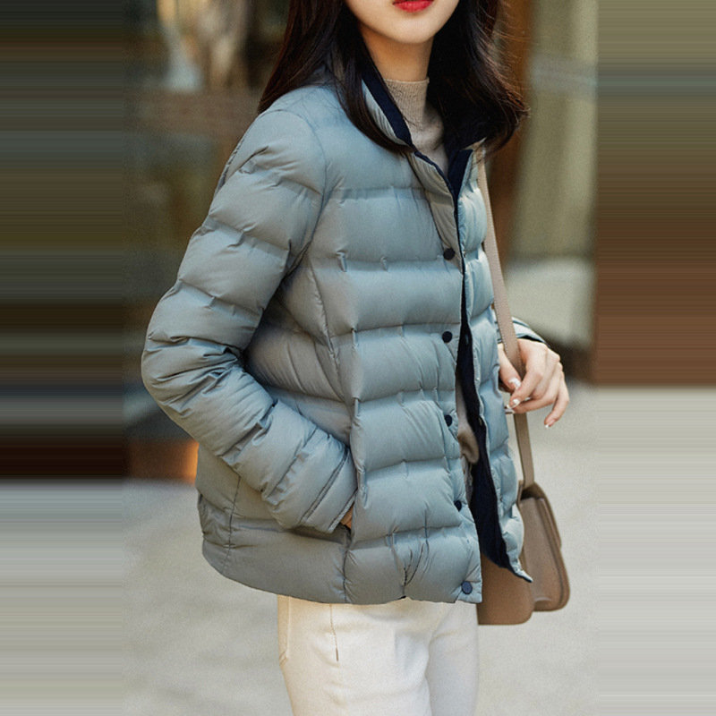 2022新款无缝压胶轻薄立领冬季羽绒服女两面穿白鸭绒面包服外套女