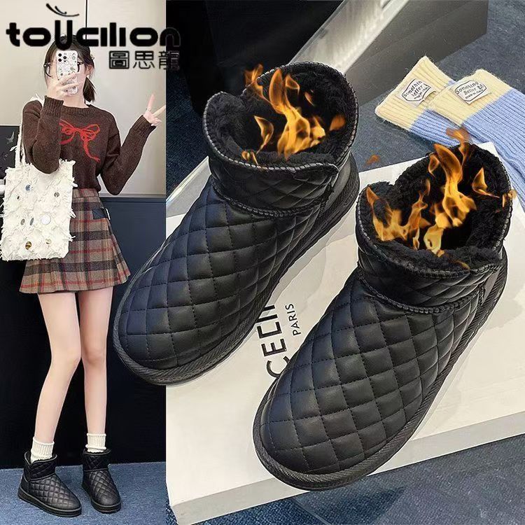 皮面雪地靴女防滑防水保暖加绒及踝靴冬季时尚棉鞋