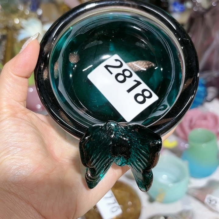 2818 家悦美居琉璃摆件和花瓶