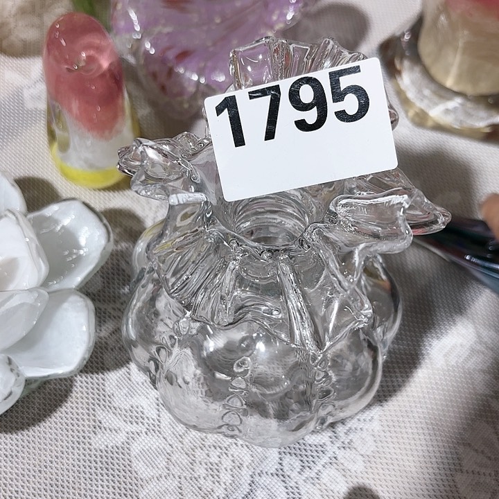 1795 家悦美居花瓶摆件