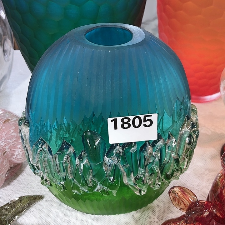 1805 家悦美居花瓶摆件