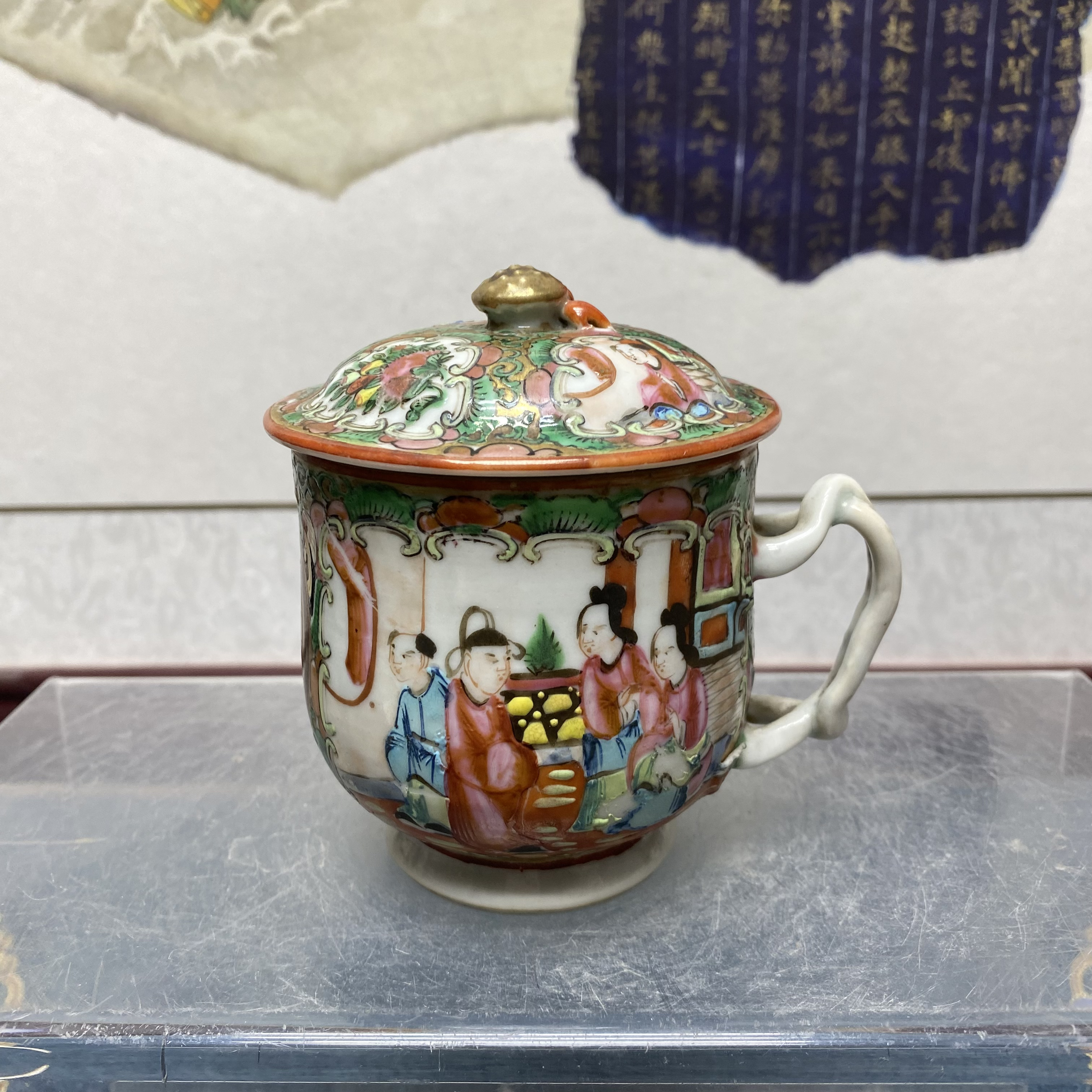 清晚期细路广彩定烧徽章瓷盖碗81/古玩/KC20241123002