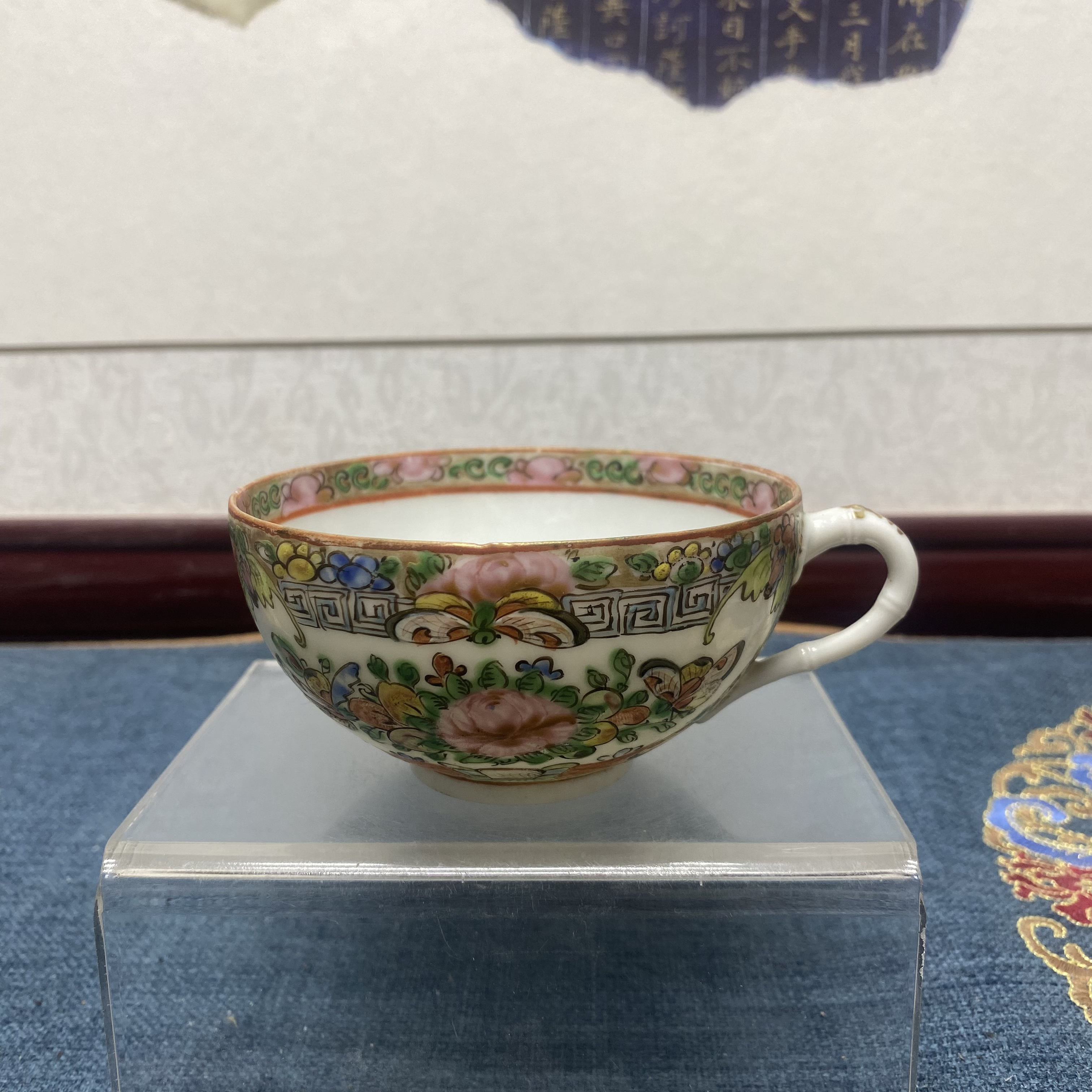 清晚期广彩花卉杯21/收藏/KC20240911041