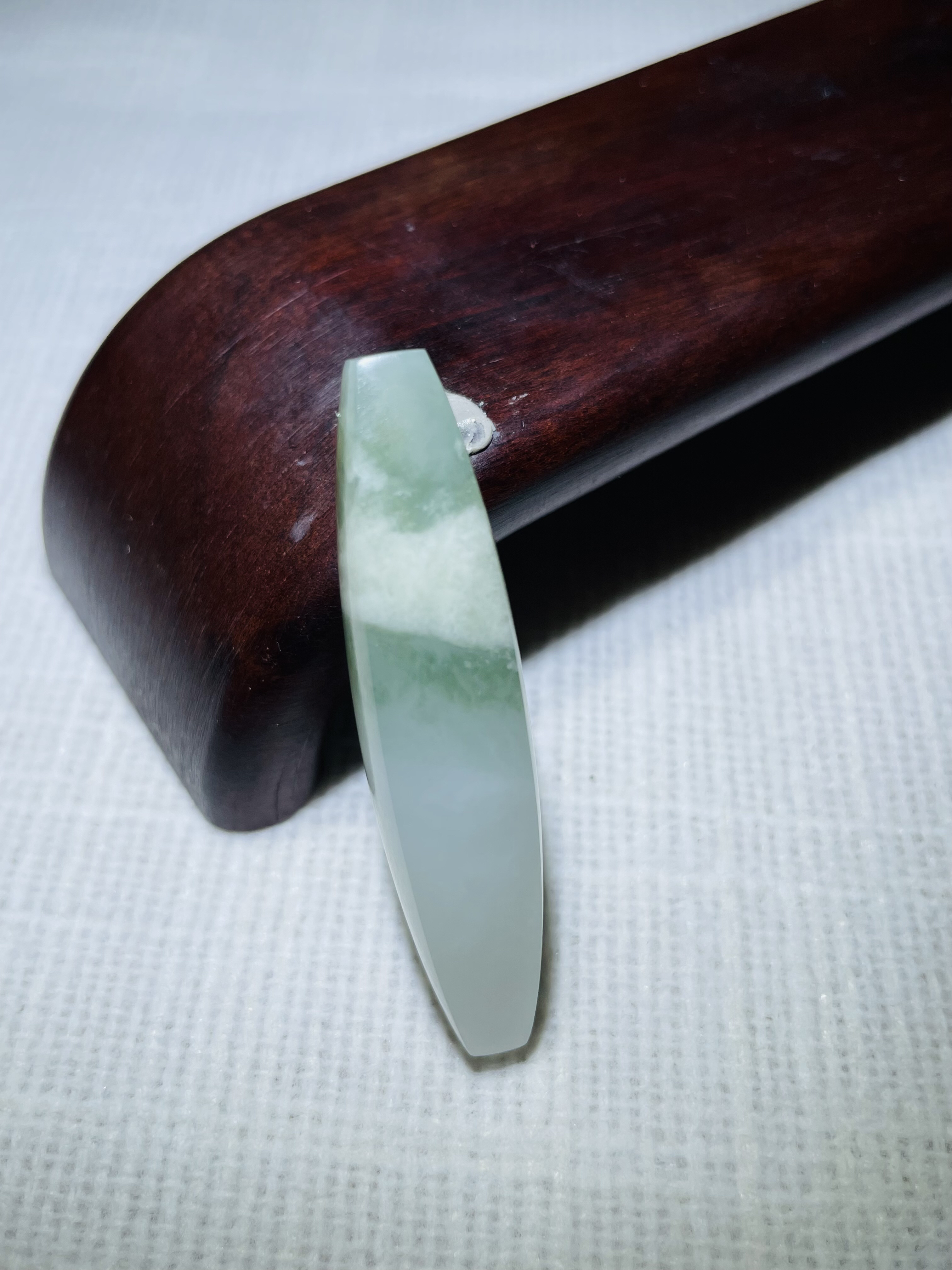 纯天然新疆和田玉且末料三色带翠通珠勒子49*11.8mm