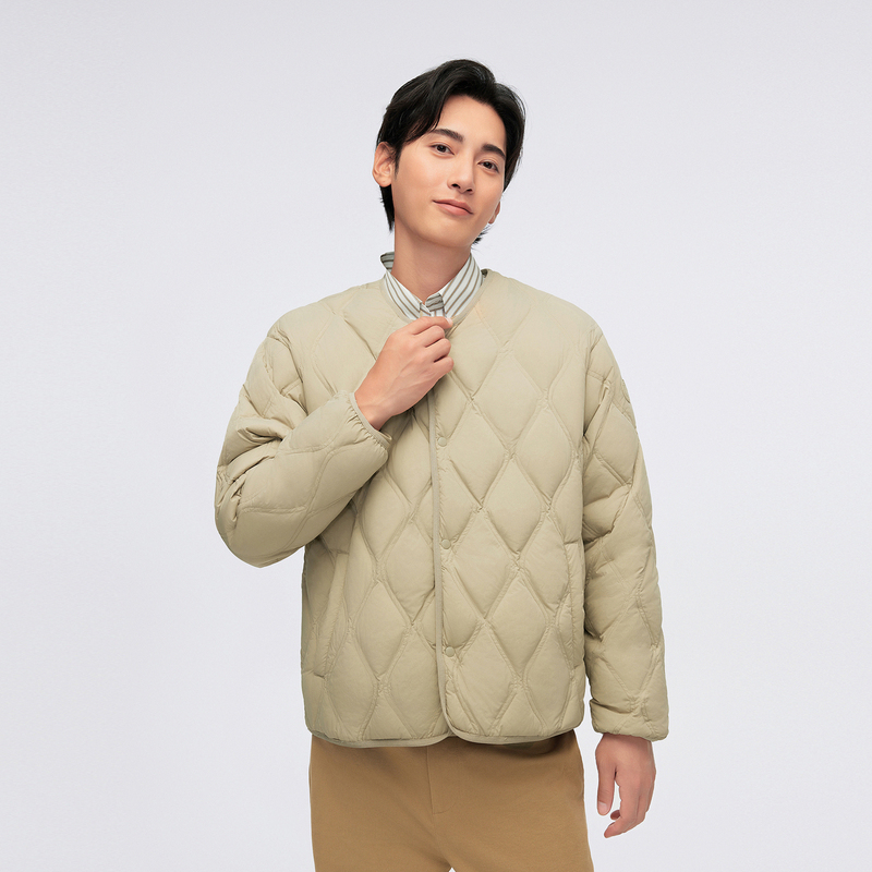 波司登2024秋季新款男短款基础轻暖羽绒服B40131009