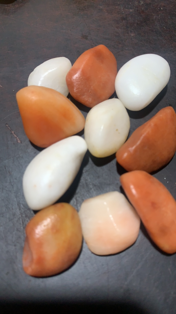 【【不包邮】】随机发货。雨花石戈壁五彩石