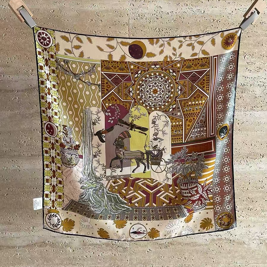 【双12特惠】65尺寸手工卷边 桑蚕丝羊毛双面异色中方巾！女骑士之舞