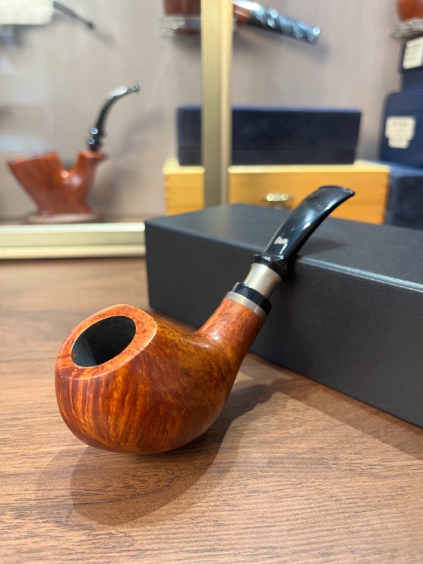 丹麦《STANWELL》史丹威 双银龙 光面河豚银冠烟斗