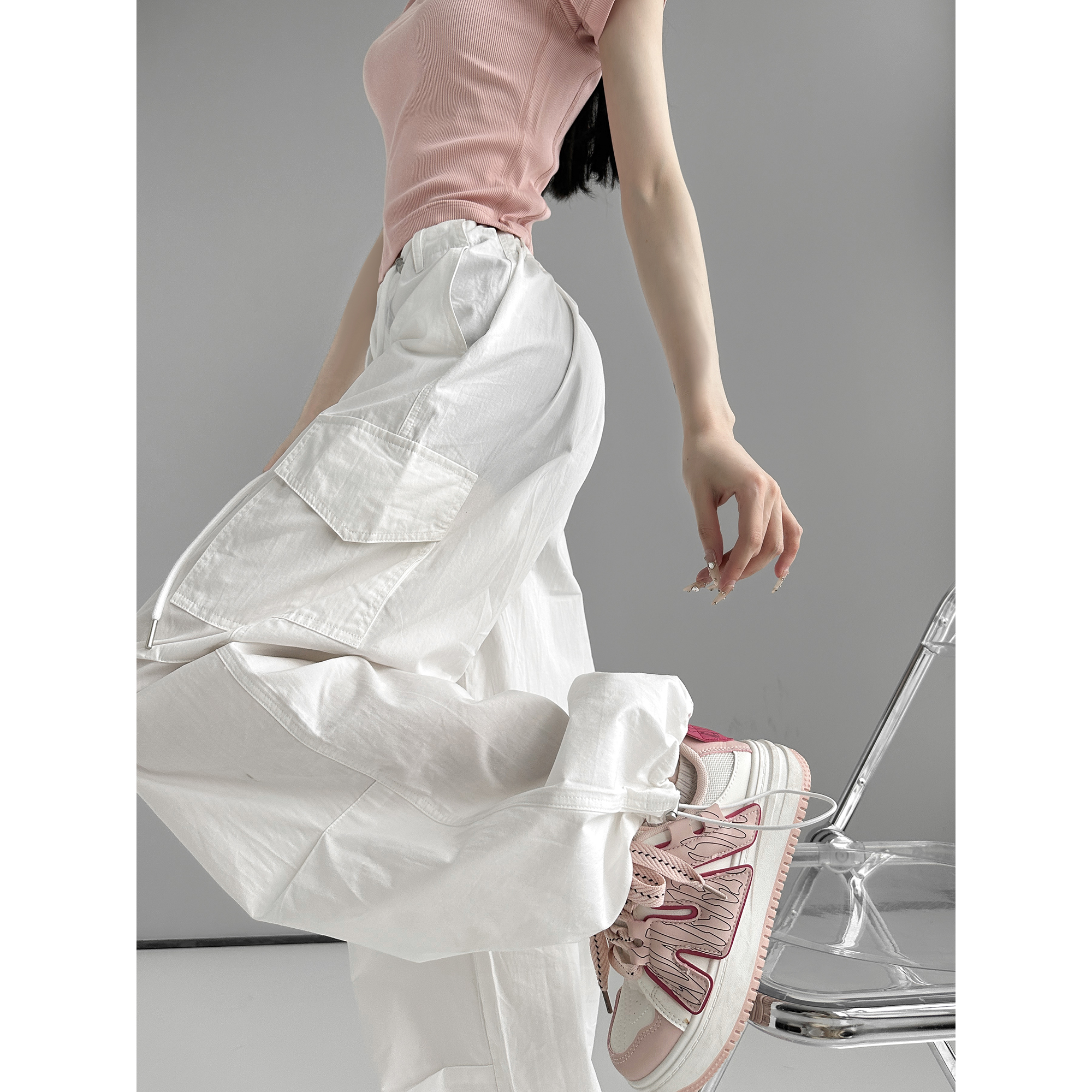 动感少女宽松设计感工装裤女夏季薄款潮流白色显瘦束脚休闲长裤子