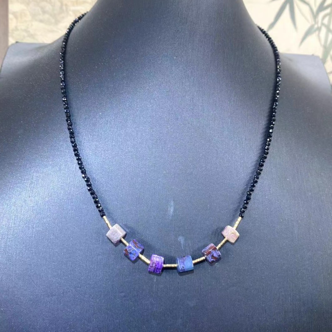 舒俱来 方糖项链 尖晶石 南非老料 02