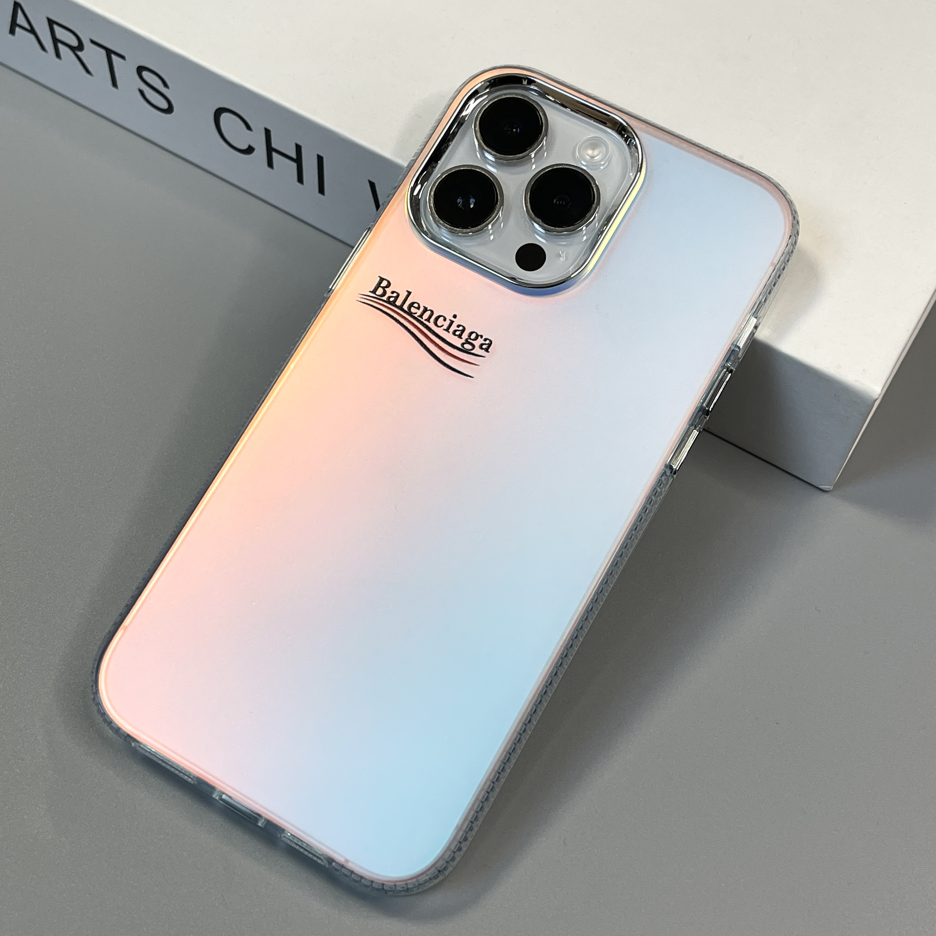 个性潮酷磨砂亮色壳iPhone14promax适用苹果13手机壳超肤感12/11