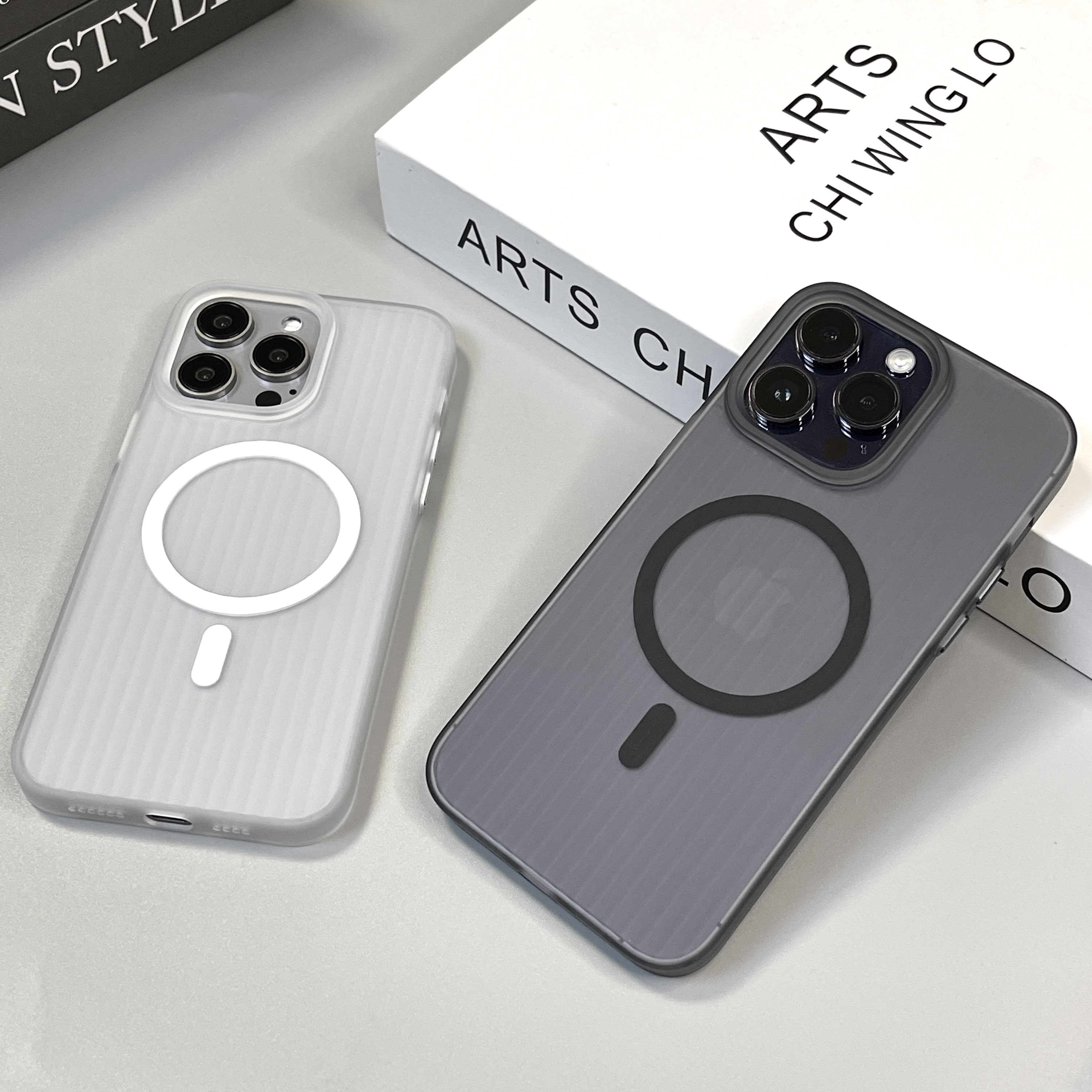 纯色系肤感磨砂磁吸适用苹果14promax手机壳iPhone15高级13个性潮