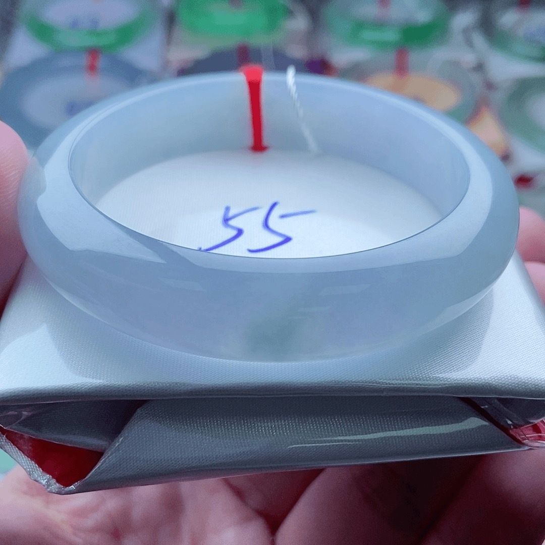 0641编55冰紫胶润起莹光藏收镯天然缅甸翡翠A货传承55.6，13.1，8.6