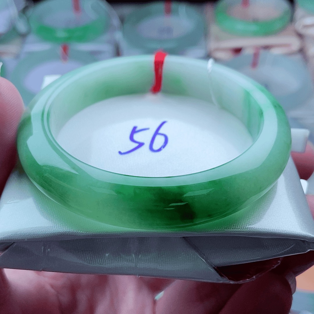 0280编56阳绿白底青辣绿藏收玉镯天然缅甸翡翠A货传承56，11.8，9.5