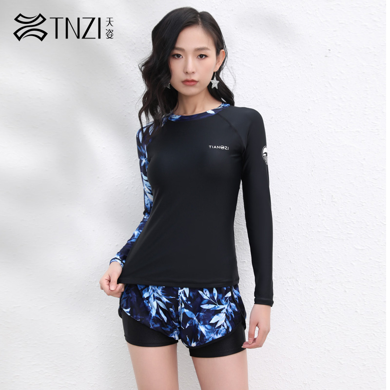 天姿泳衣女款保守又好看高端款2025高级感长袖度假海边防晒泳衣