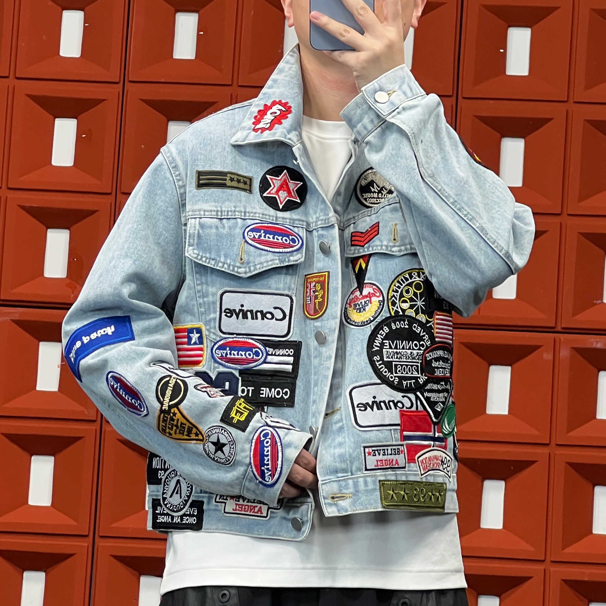 HK&NB x 南北潮 早秋设计师新款港风徽章刺绣短款牛仔夹克外套