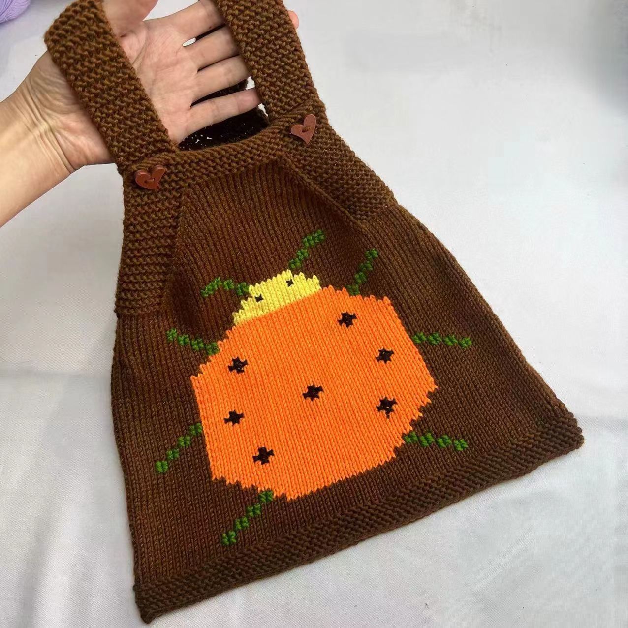 七星瓢虫背心裙材料包，非成品。边远地区拍线。