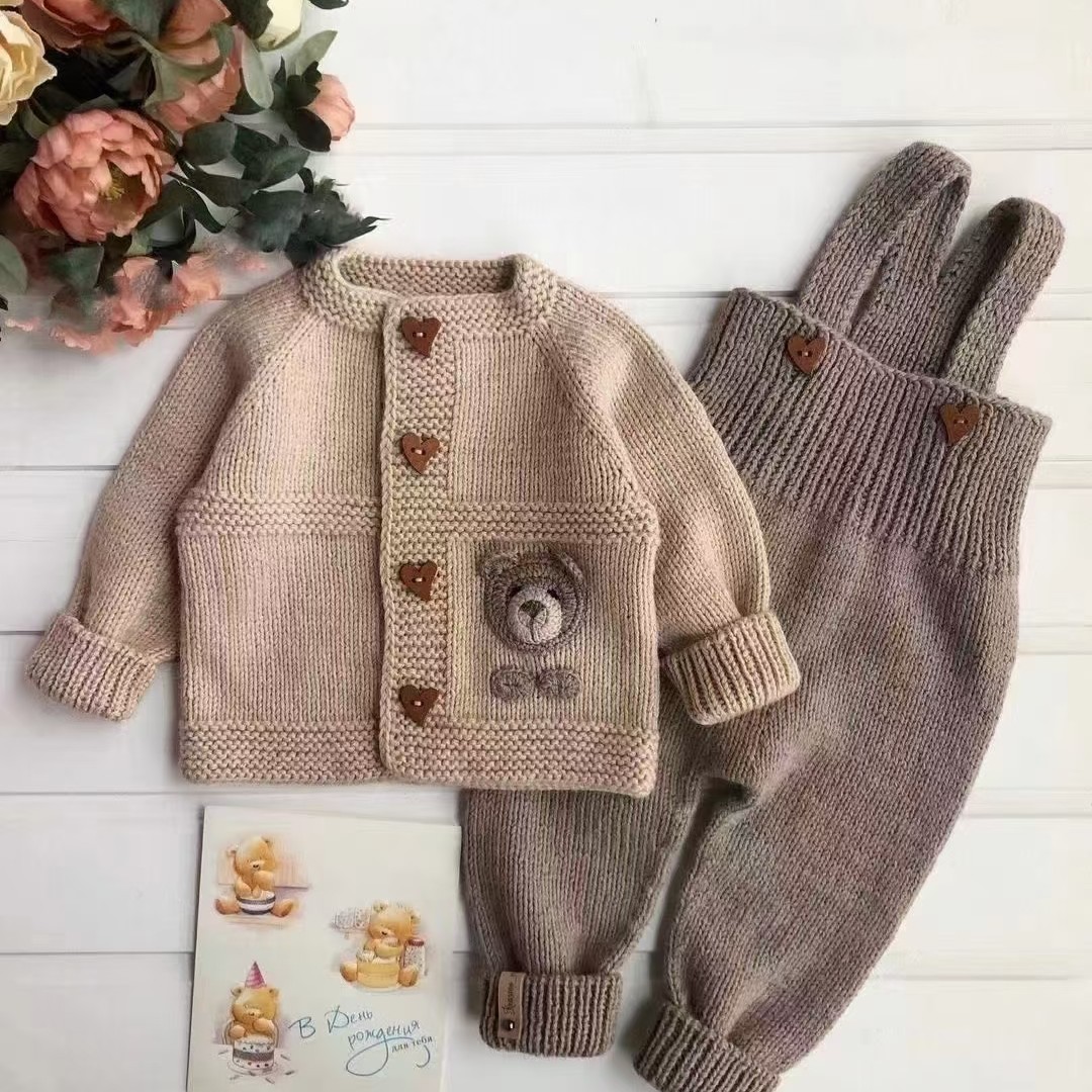 小熊毛衣背带裤套装材料包，不是成品哦