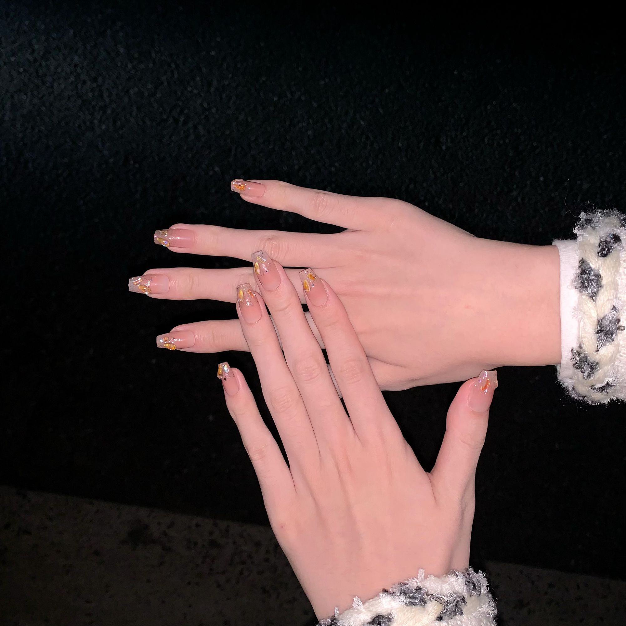 指选纯手工穿戴甲 浪漫满屋 显白高级氛围感美甲 到手10片