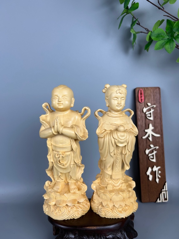 加拿大桧木金童玉女木雕工艺品
