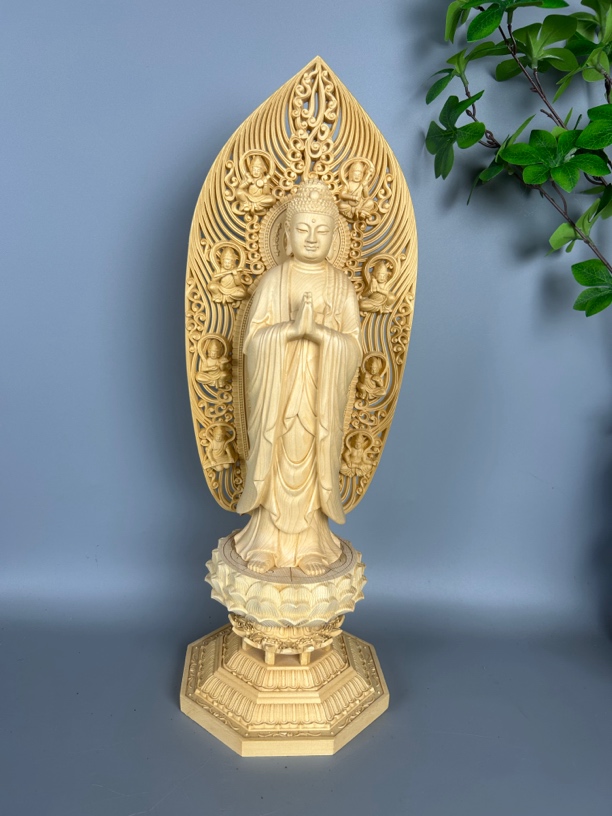 加拿大桧木大日如来木雕工艺品高度43公分