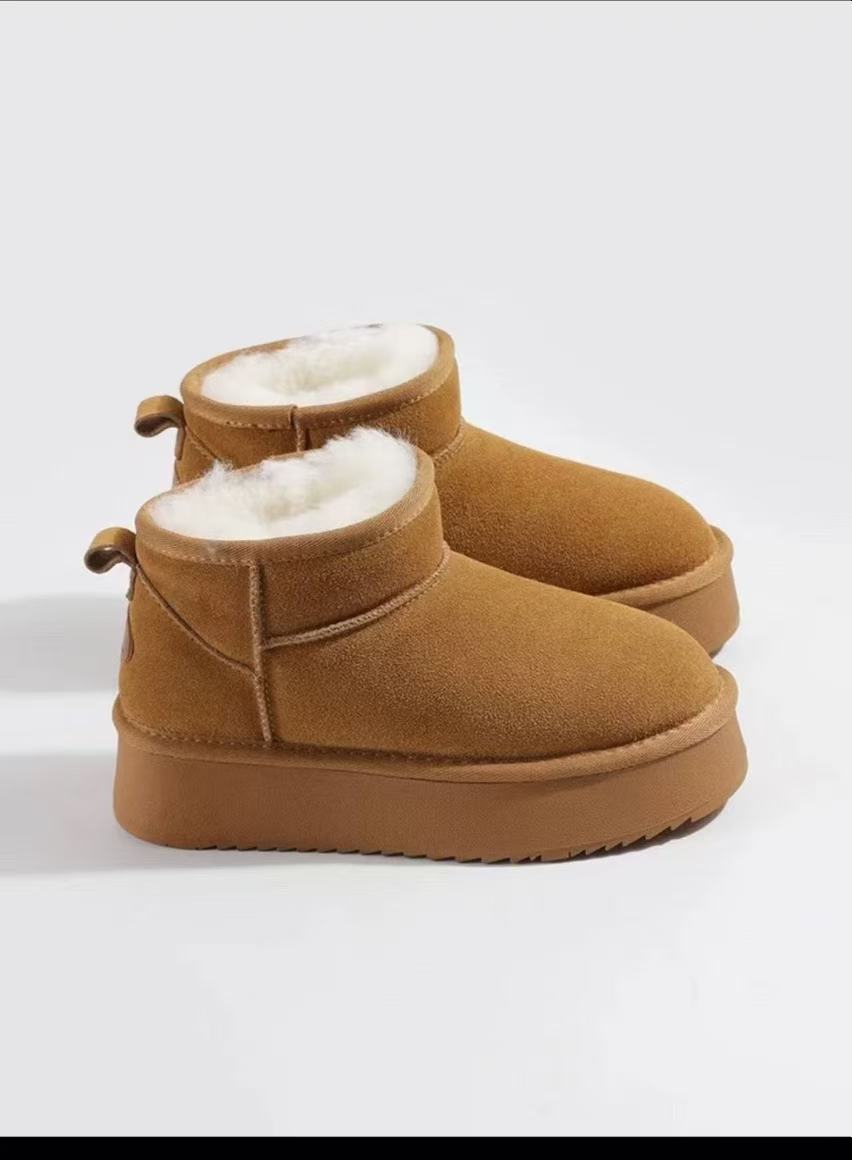 加厚雪地靴女款保暖舒适百搭