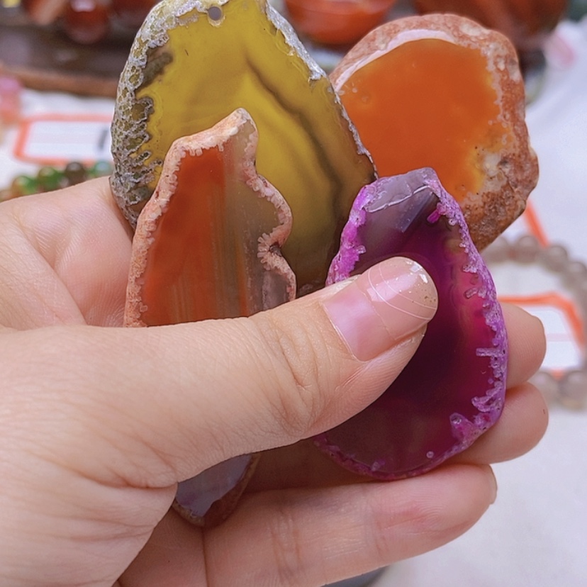 【闪购商品】玛瑙/玉髓珠宝半成品未镶嵌肉***包