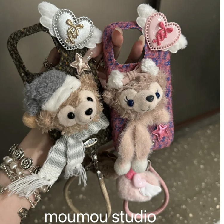 秋冬毛绒围巾童话小熊适用于苹果17promax手机壳16手提15个性17女