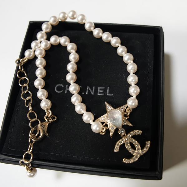 Chanel 闪钻星星双C珍珠项链