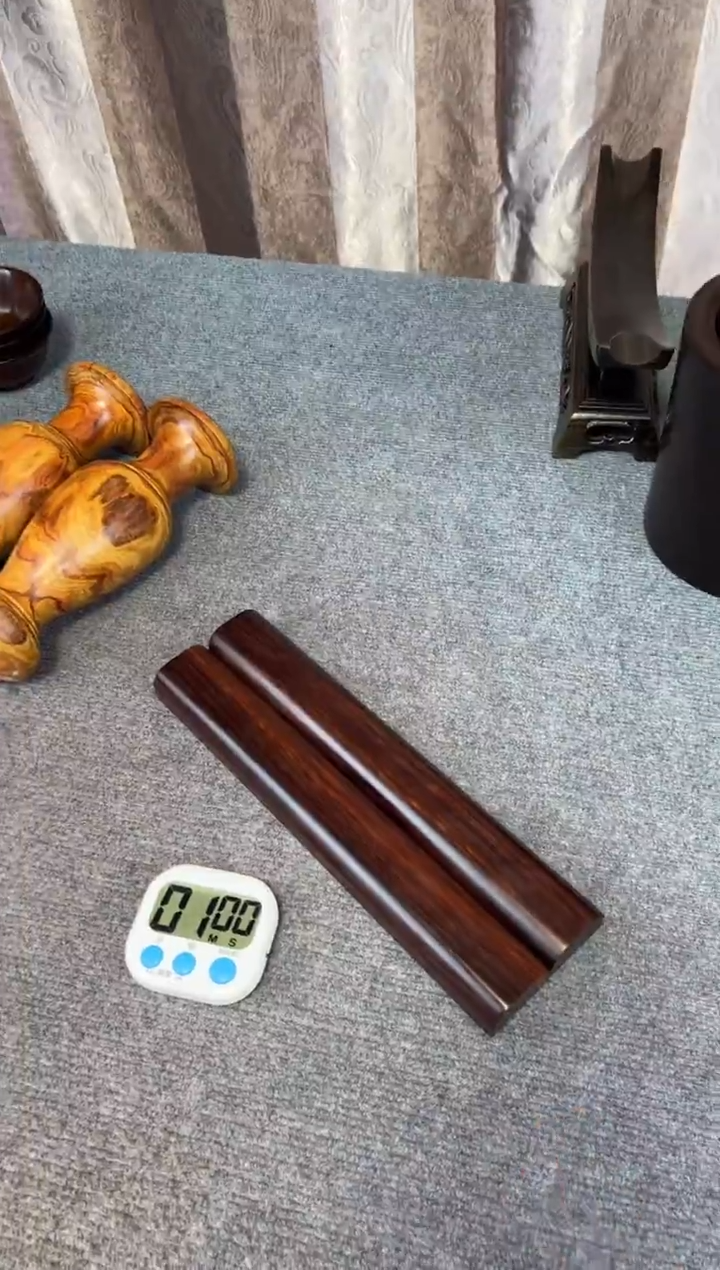 【闪购商品】木头木艺镇尺