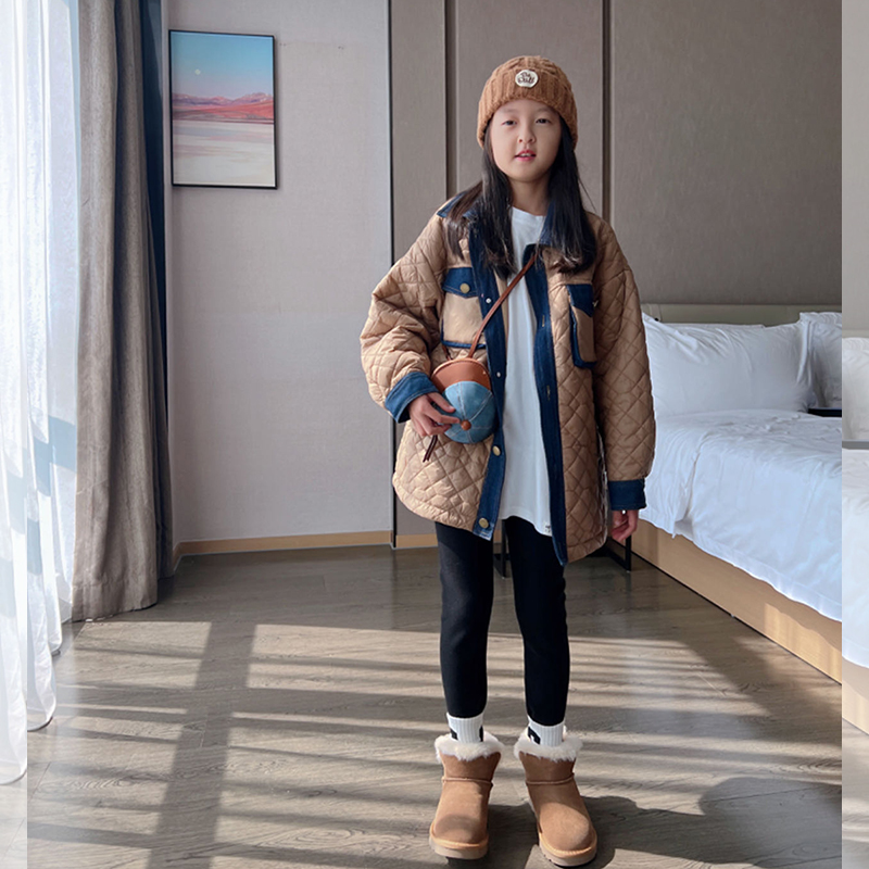 西西家冬季咖色外套YJD5566