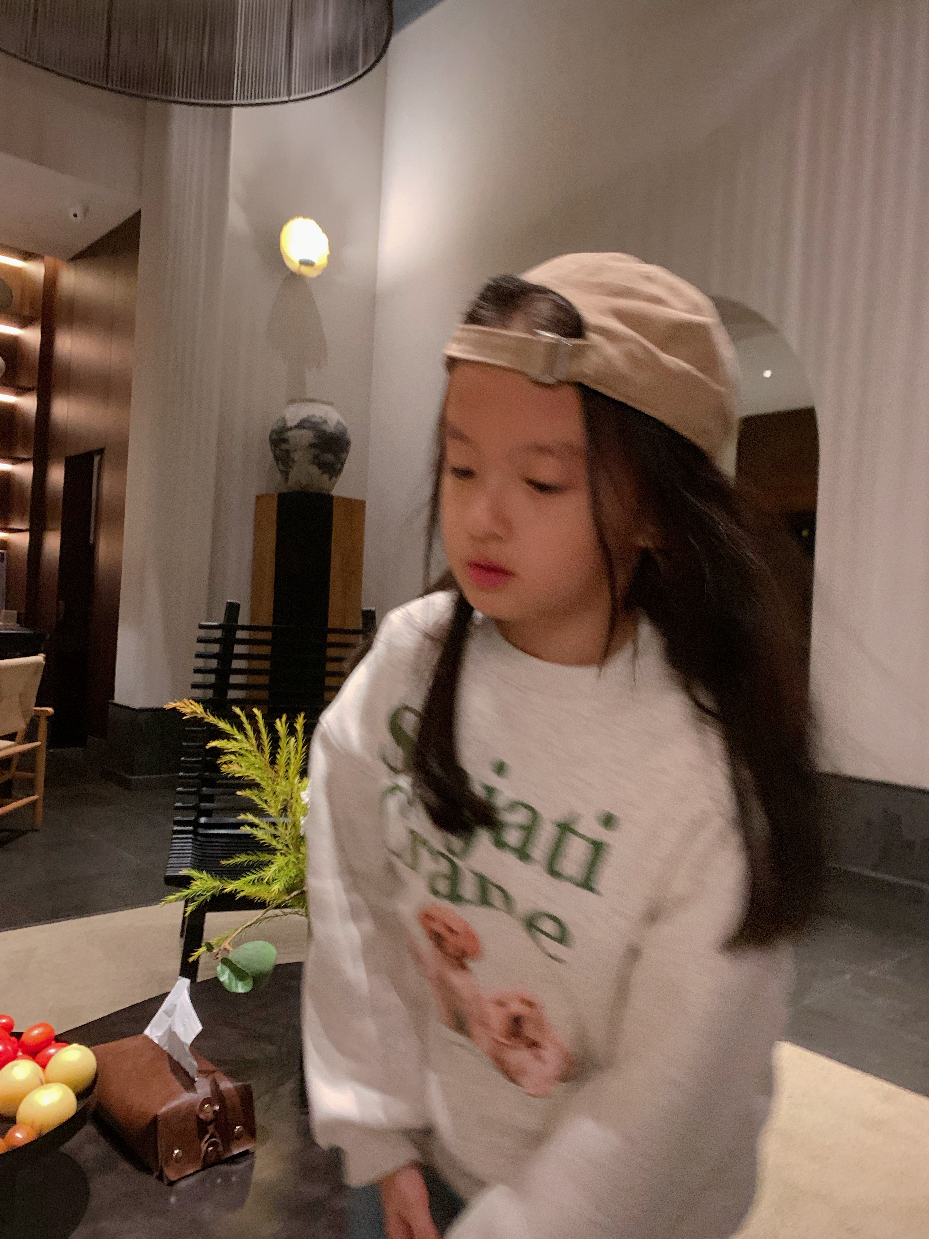 西西家2023冬款韩版女童简约百搭舒适加绒加厚保暖亲子卫衣JX8832