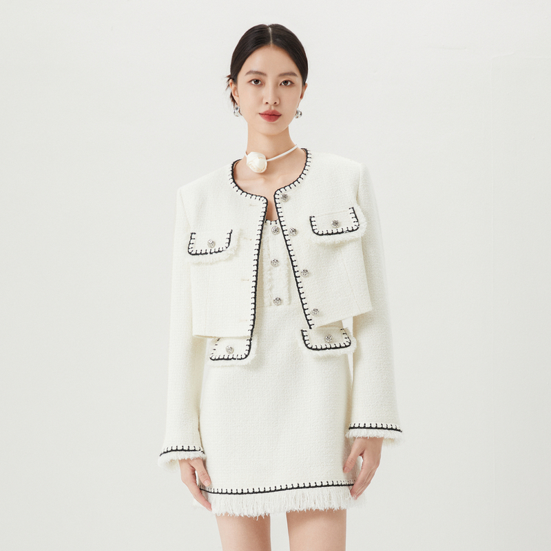 芭蒂娜小香风短外套女秋季白色高端洋气气质粗花呢上衣633E090