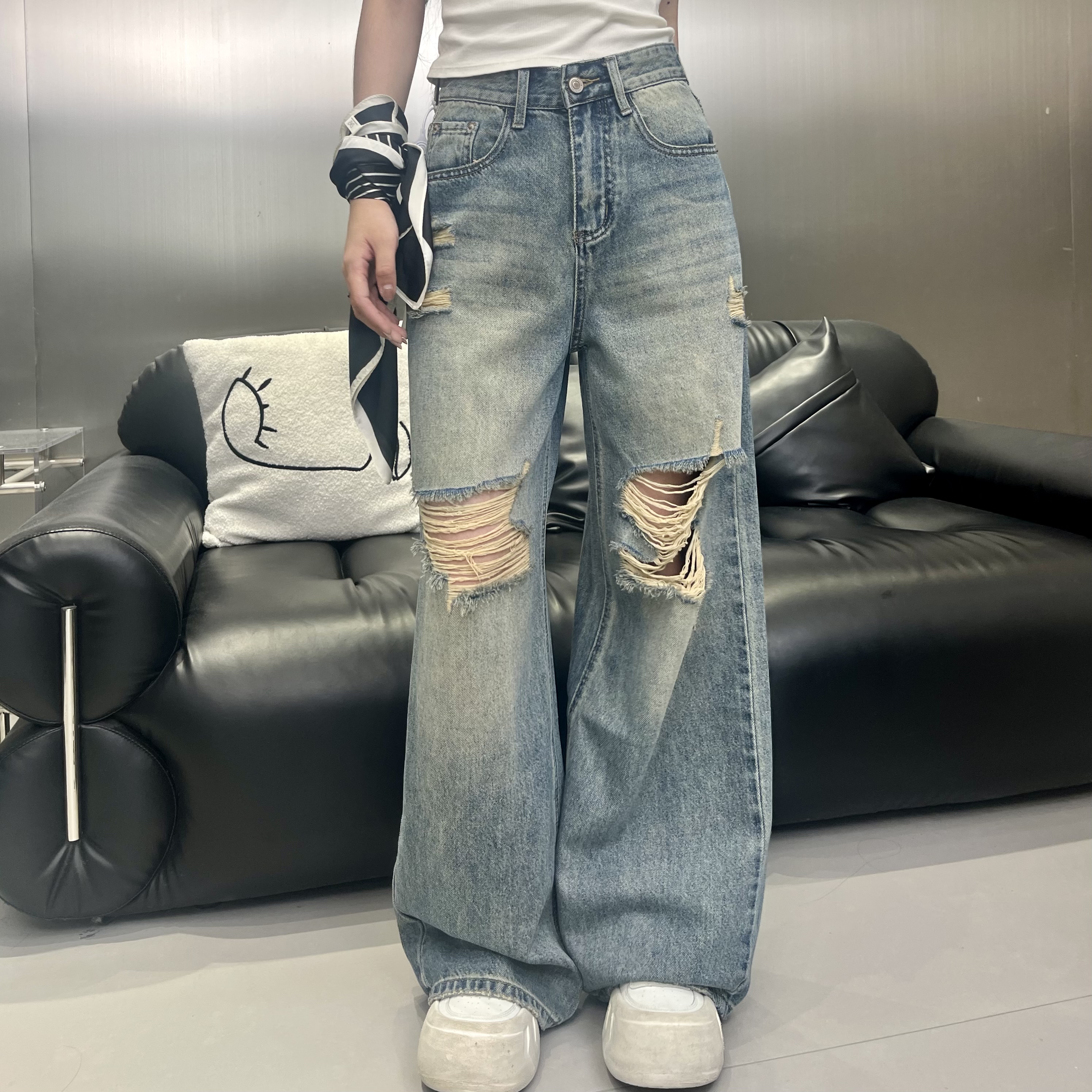 B891【法法专享】夏季怀旧复古蓝水洗做旧破洞牛仔女直筒阔腿裤